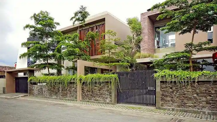 Pagar Rumah Batu Alam